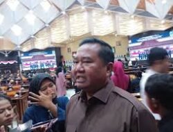 Ekti Imanuel Dorong Program Pasar Murah di Kabupaten Kubar
