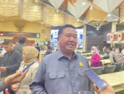 Ekti Imanuel Sebut Peran Pemerintah Daerah Sangat Penting dalam Menyikapi Persoalan yang Dialami Masyarakat Mahulu